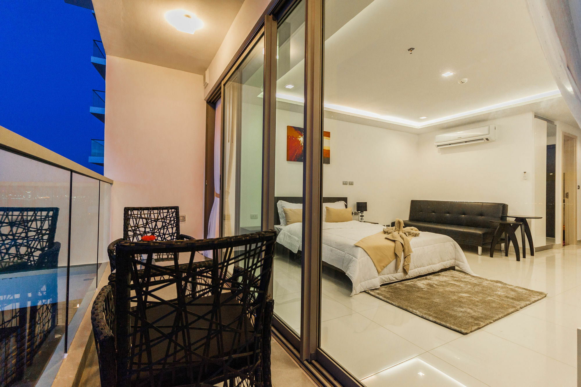 Apartment Wongamat Tower 1 Bedroom