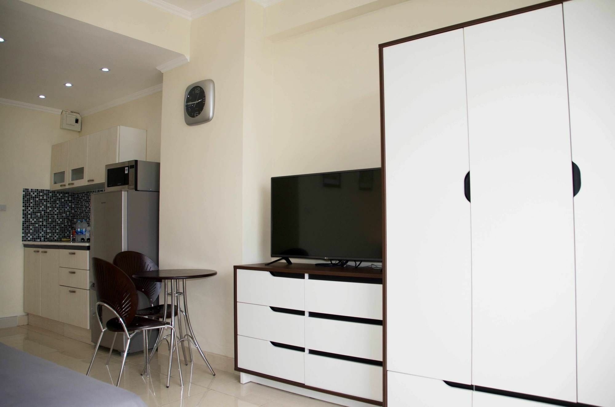 Thepthip Artdeco Studio Apartment *