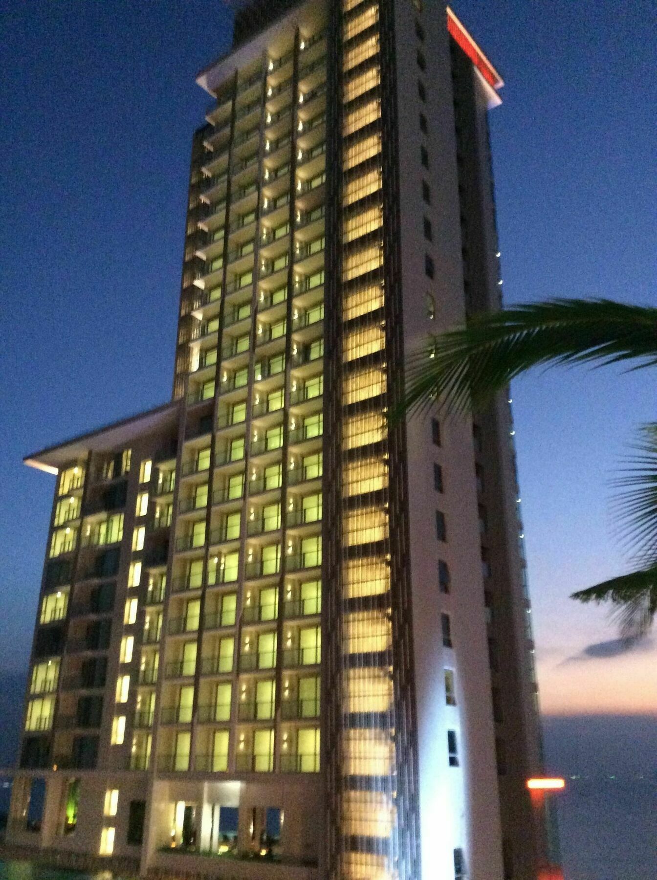 The Riviera Wongamat Hong Apartment Pattaya