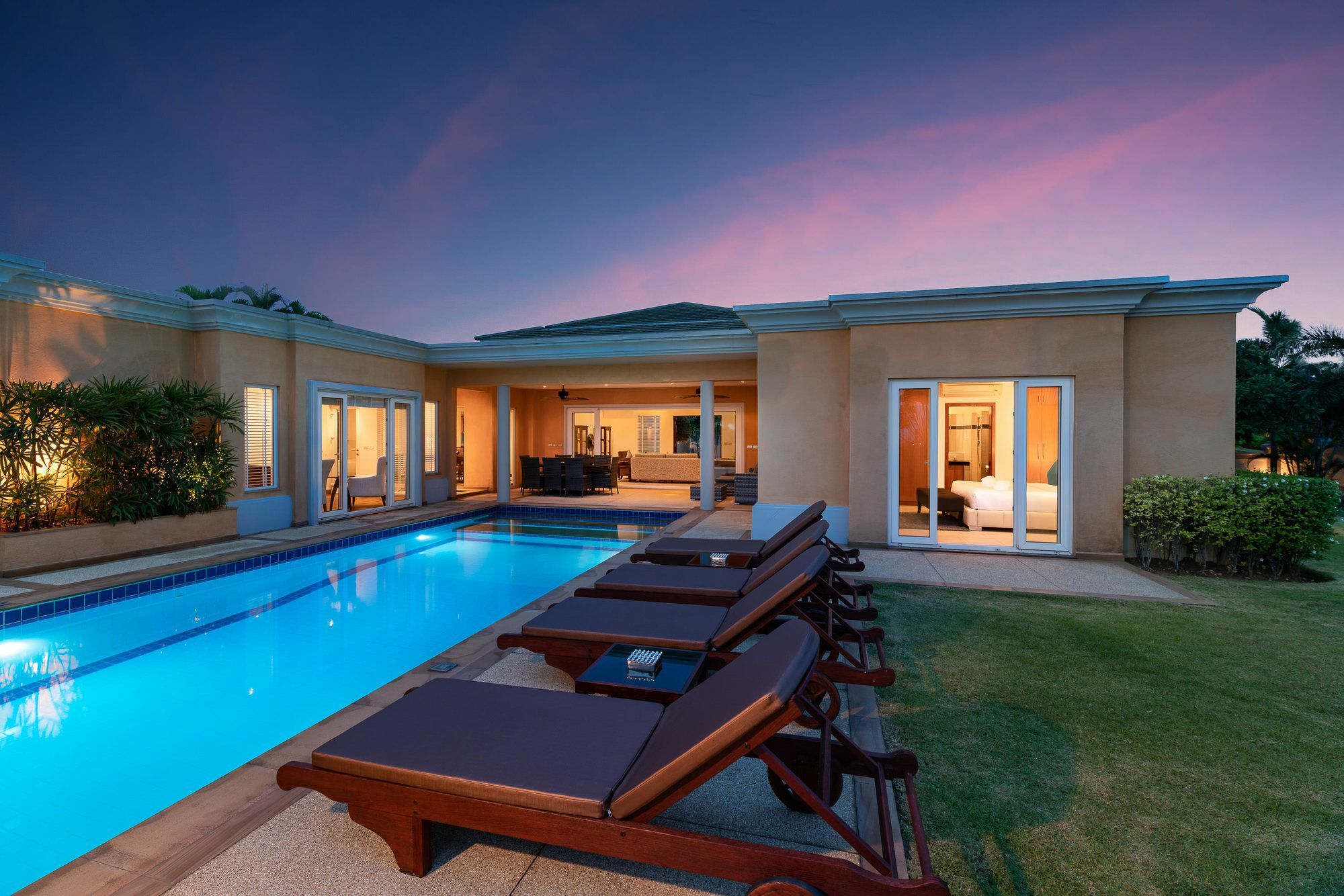 Sunset View Luxury Pool