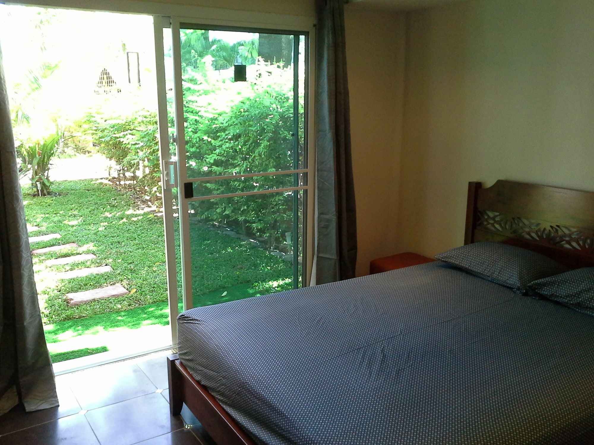 Baan Kanittha - 4 Bedrooms Private Pool
