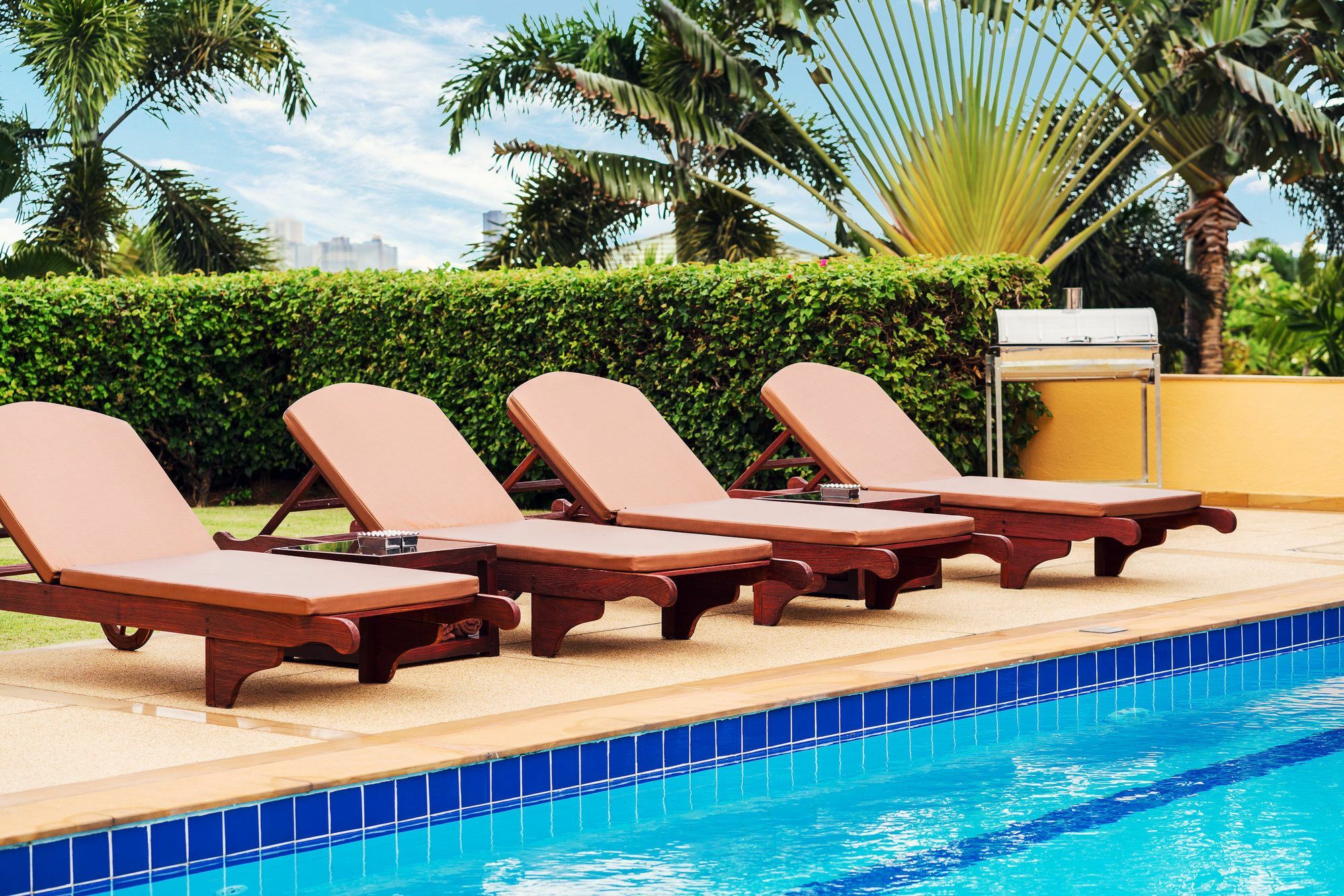 Sunset View Luxury Pool Villa Pattaya