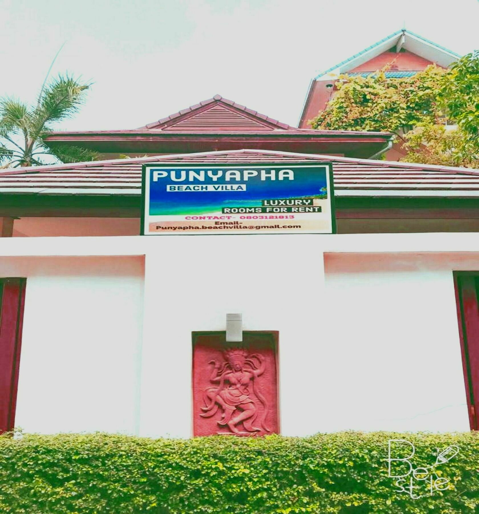 Villa Punyapha *