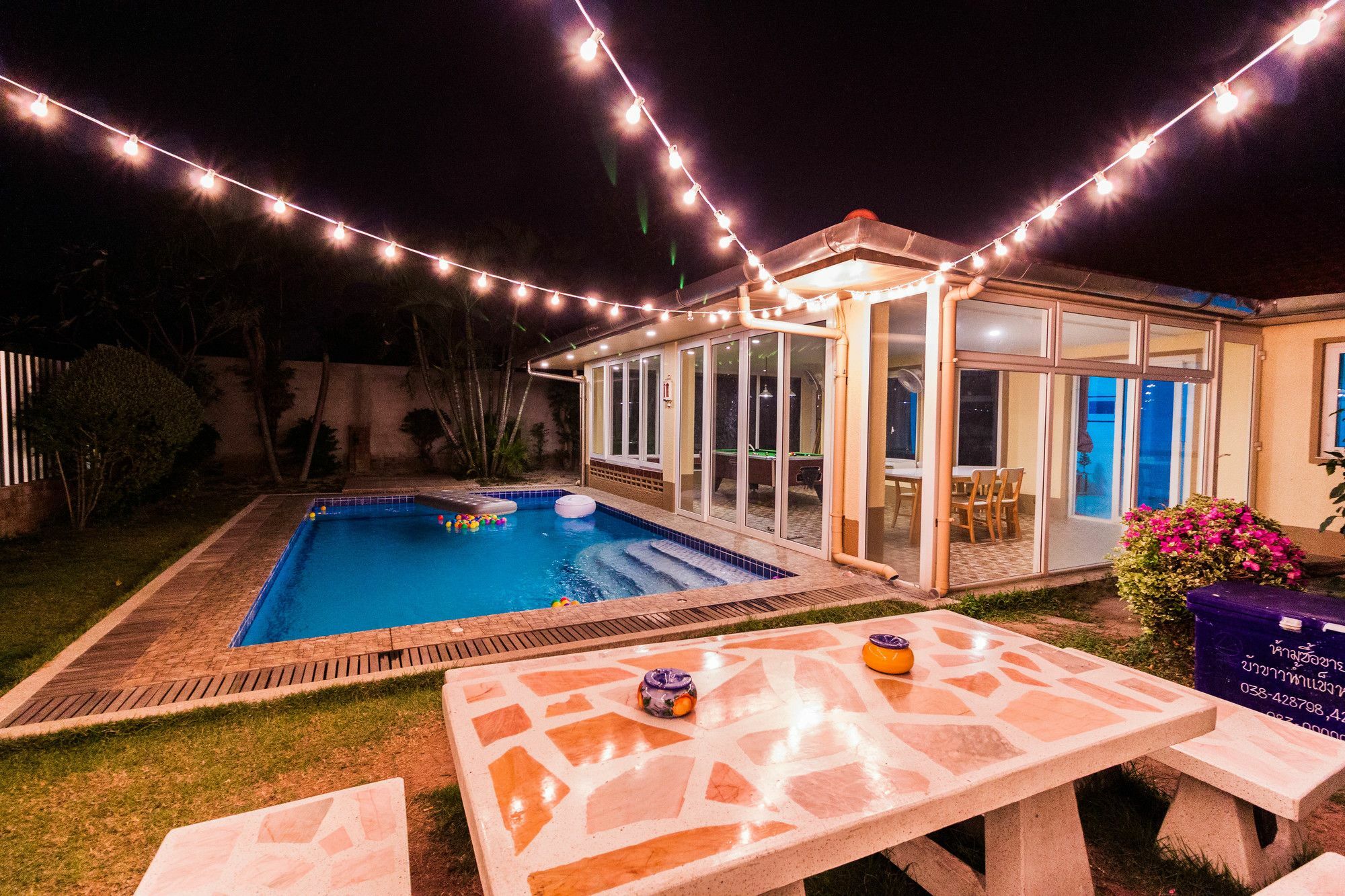 Fairys House Pool * Pattaya
