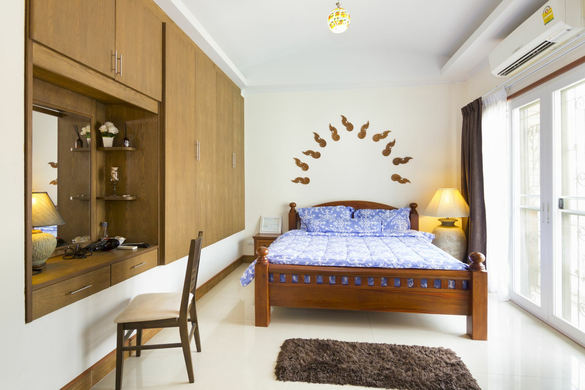Nowhere Mars Villa Pattaya