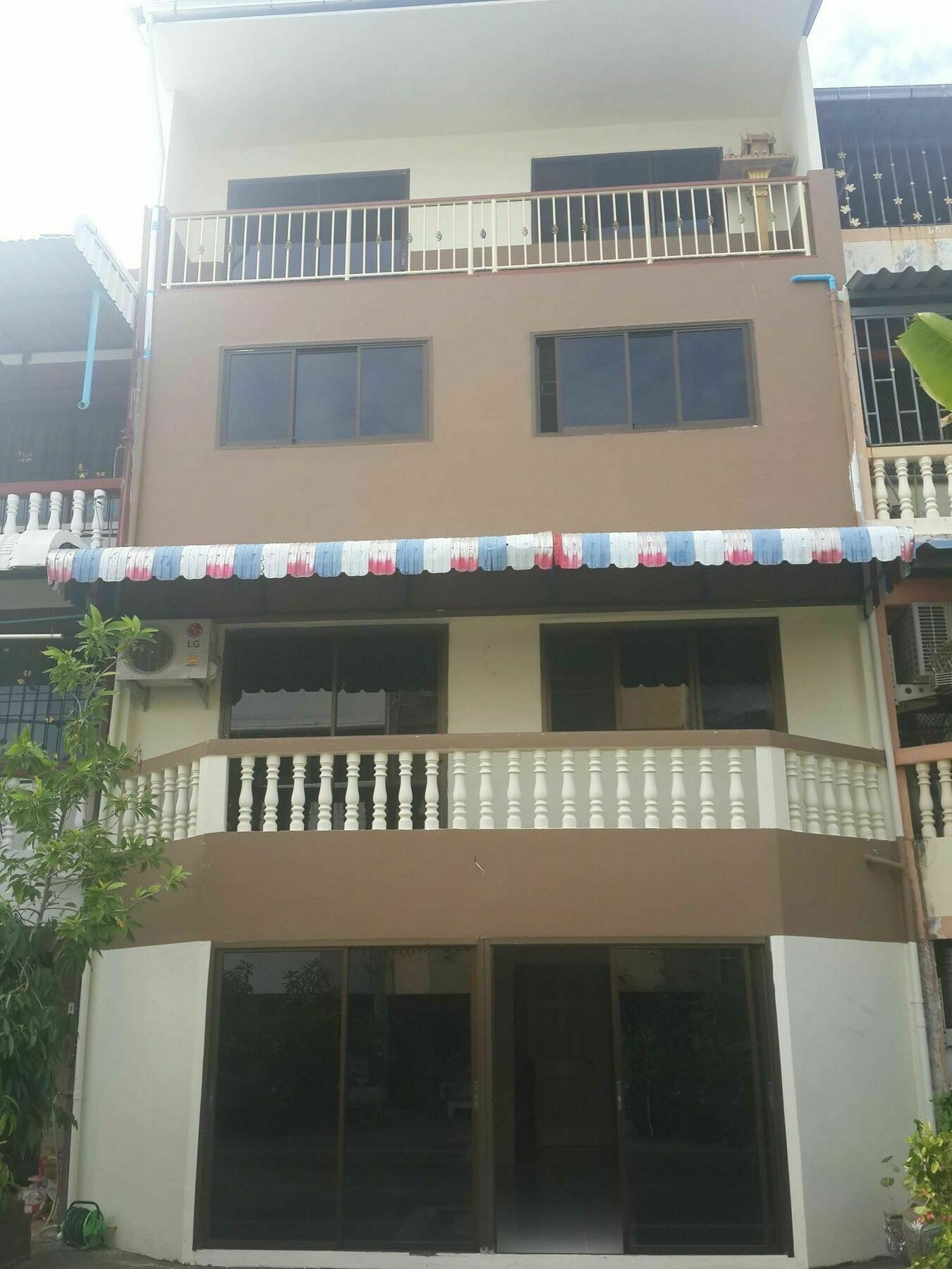 Vanilla Place Rumah tetamu 3*