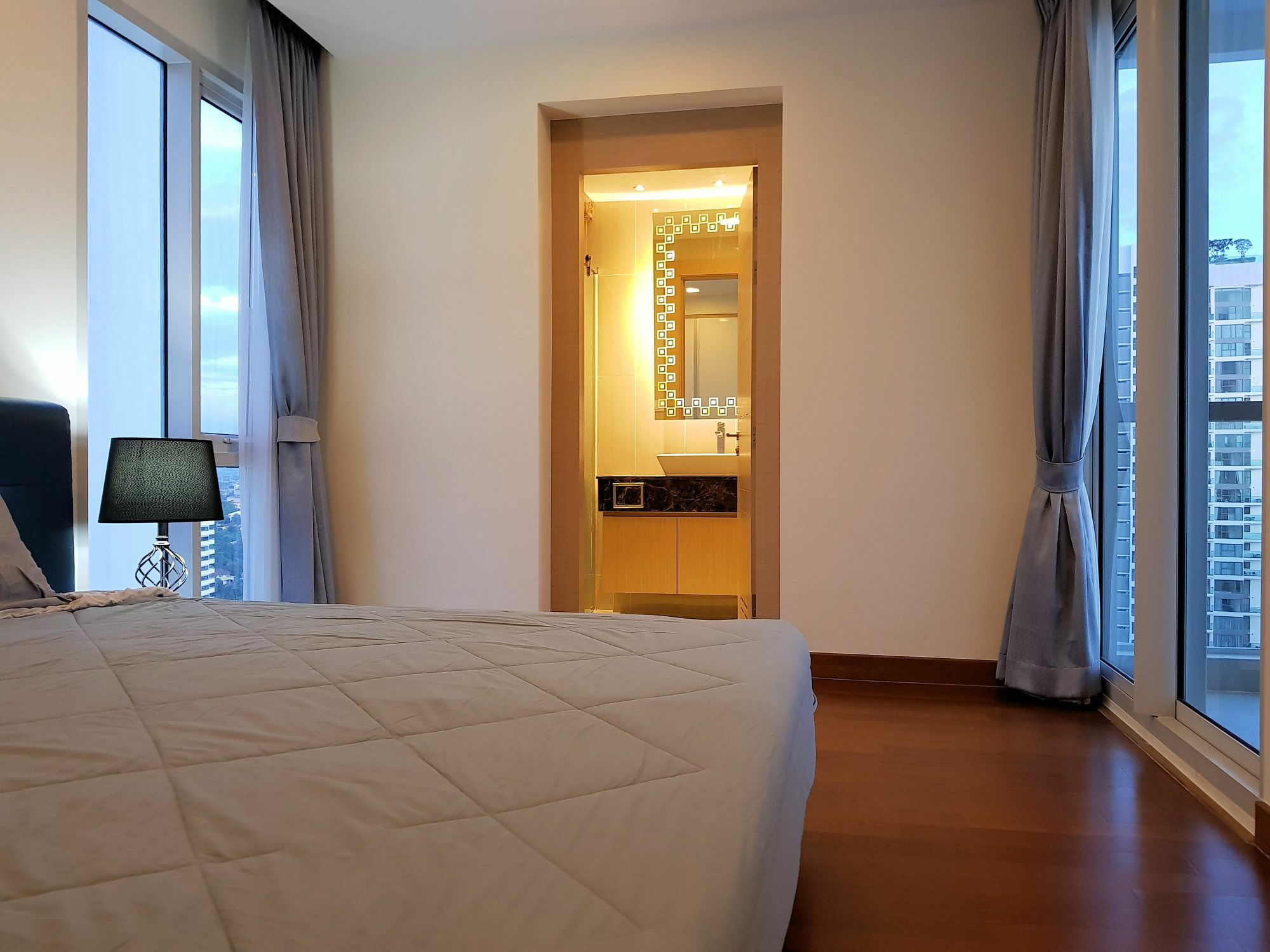 Hotel The Palm 2br By Pattaya