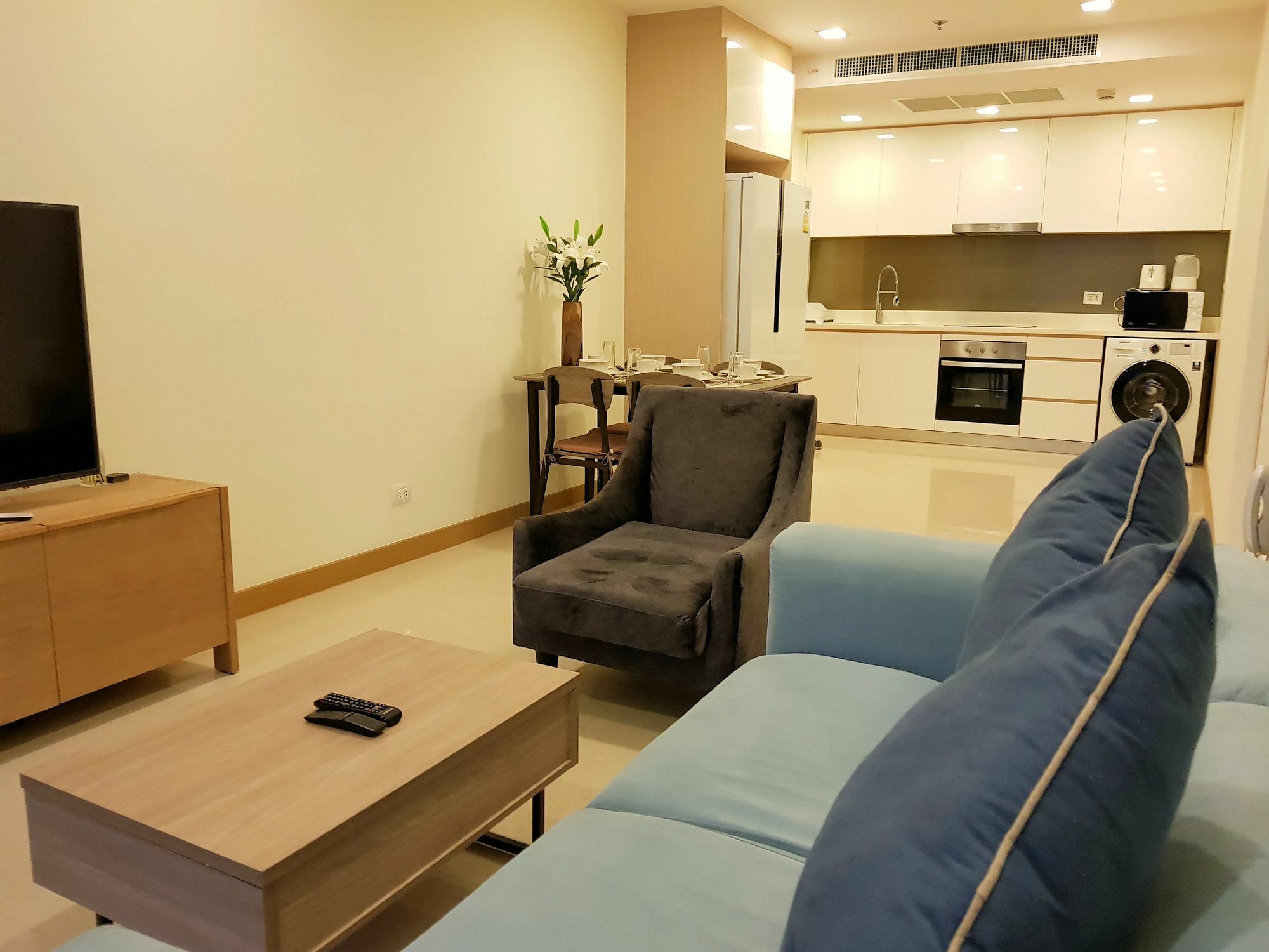 The Palm 2br By Hotel