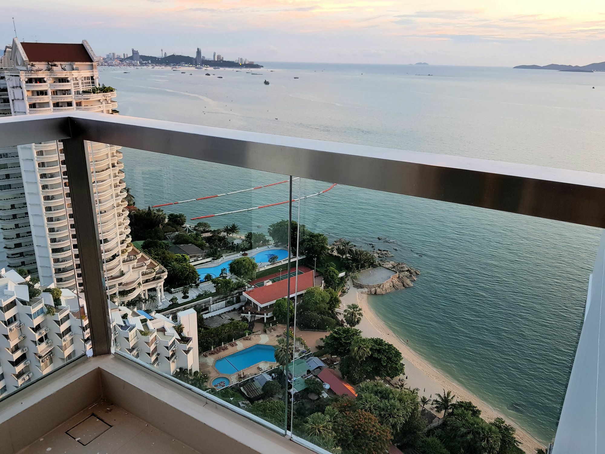 The Palm 2br By Pattaya