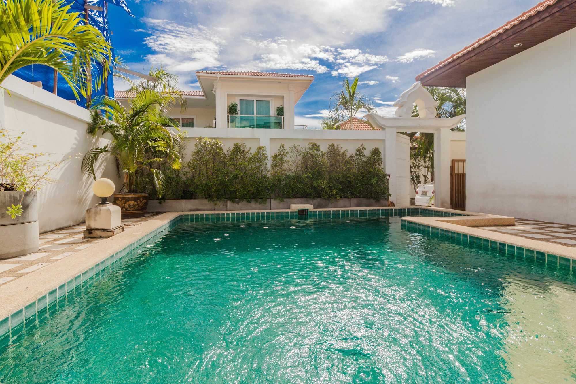 Majestic Pool By Sunny Pattaya