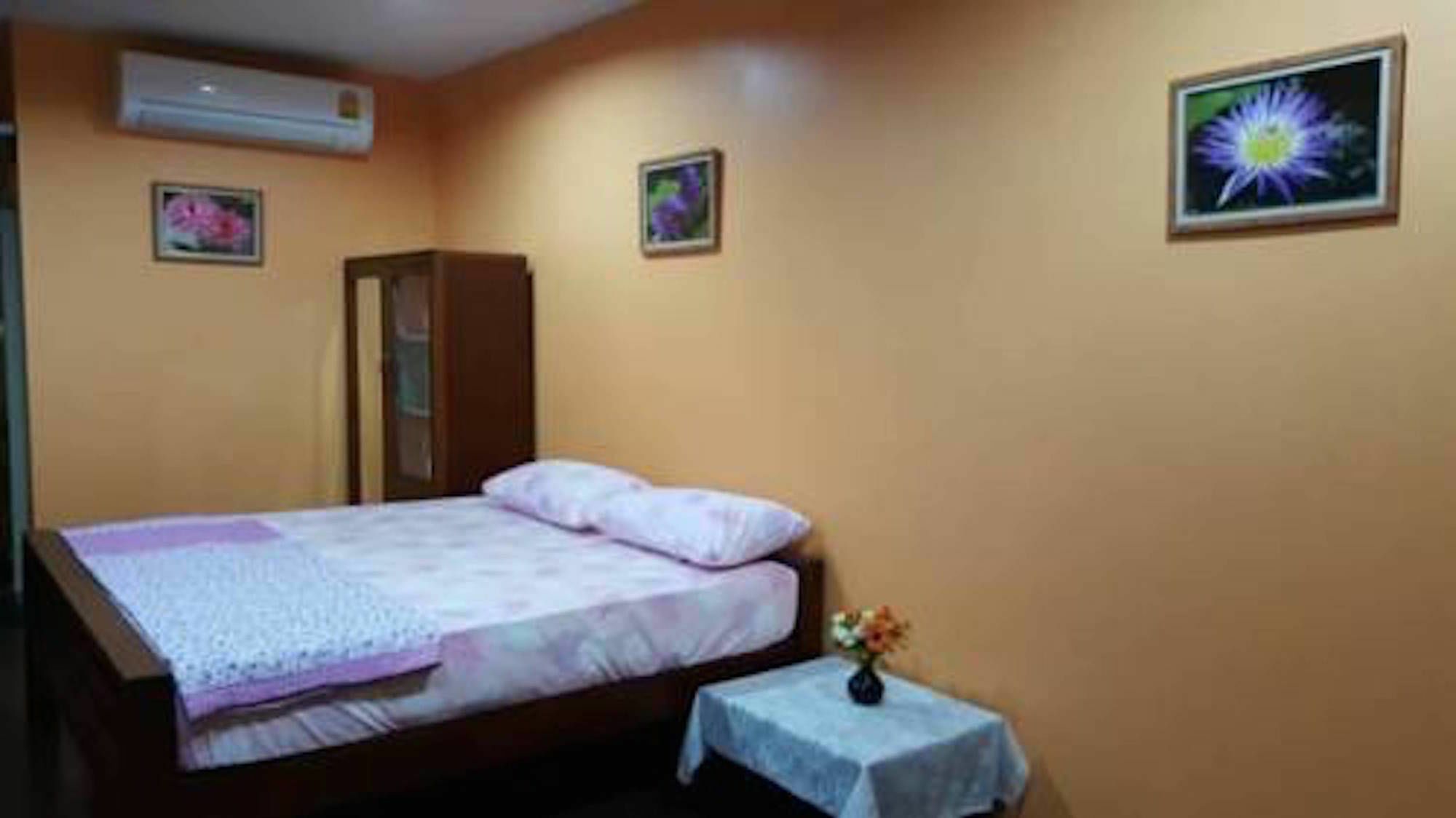 Lamour's Fisherman House Guest house Pattaya