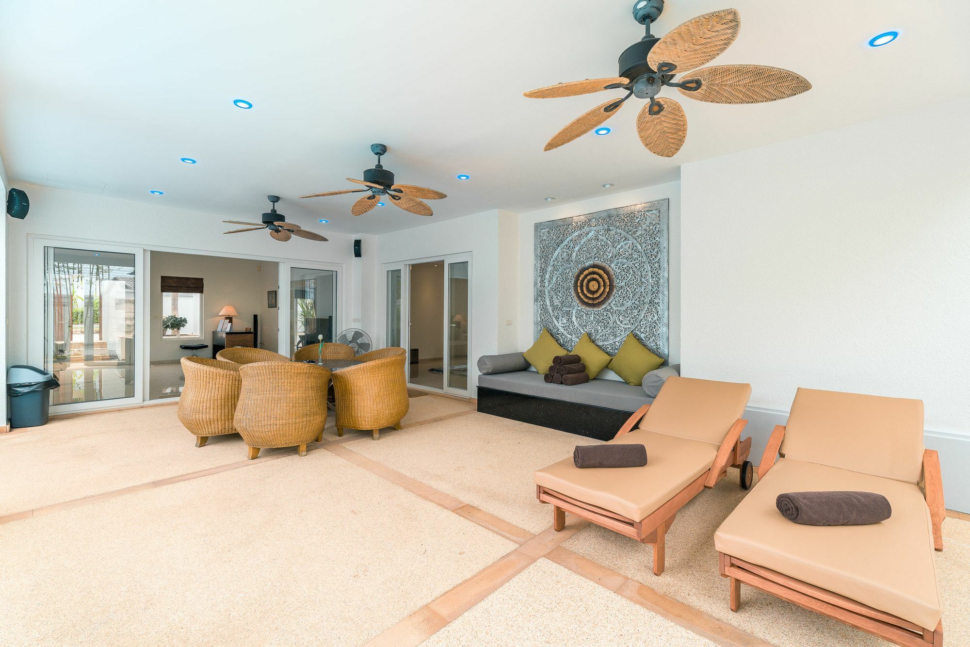 Luxury Pool 52 4br 8-10 Persons Villa *