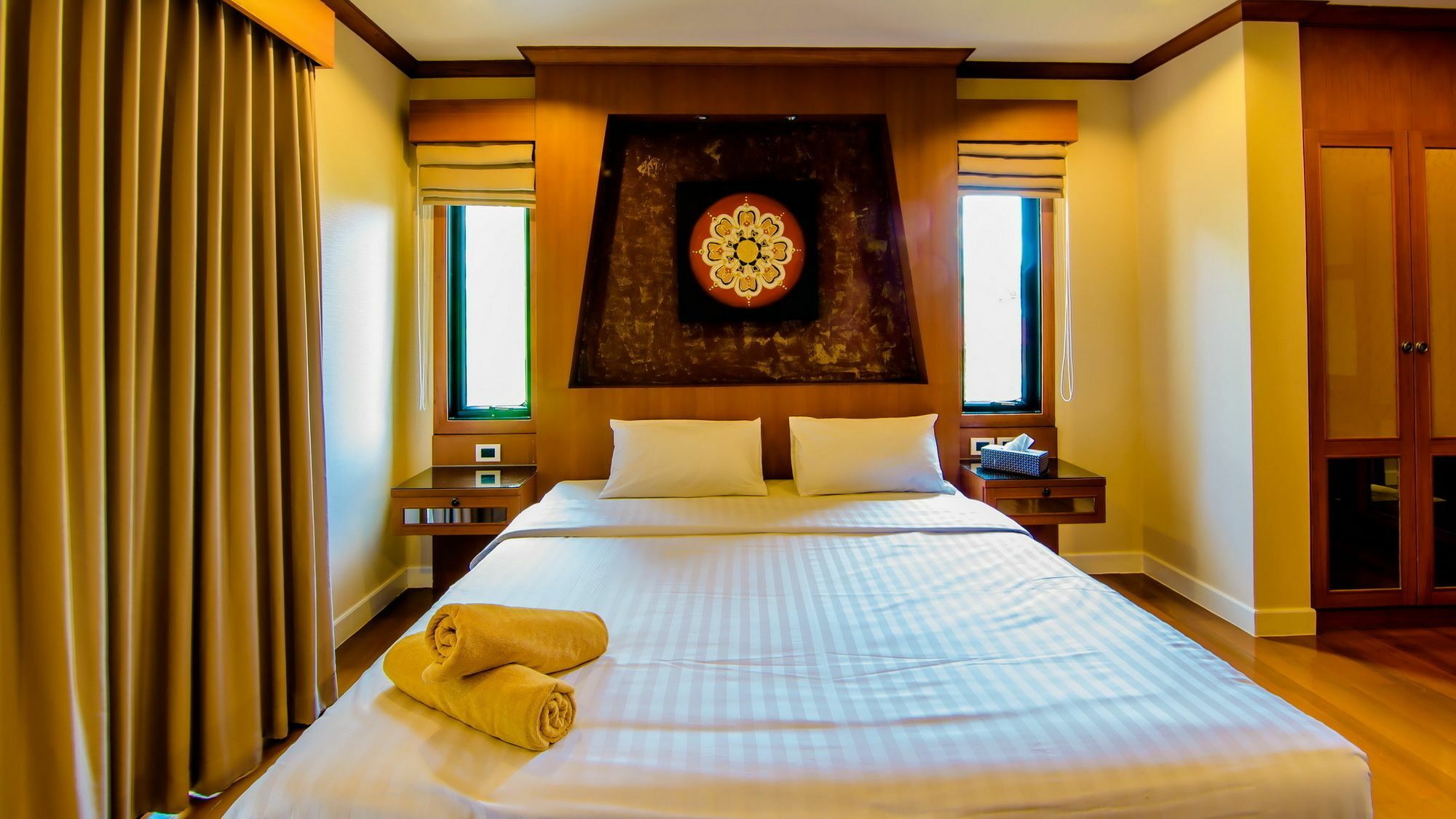 Natcha Pool Villa *