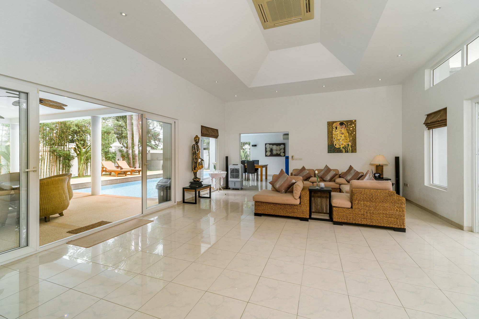 Luxury Pool 52 4br 8-10 Persons Villa *