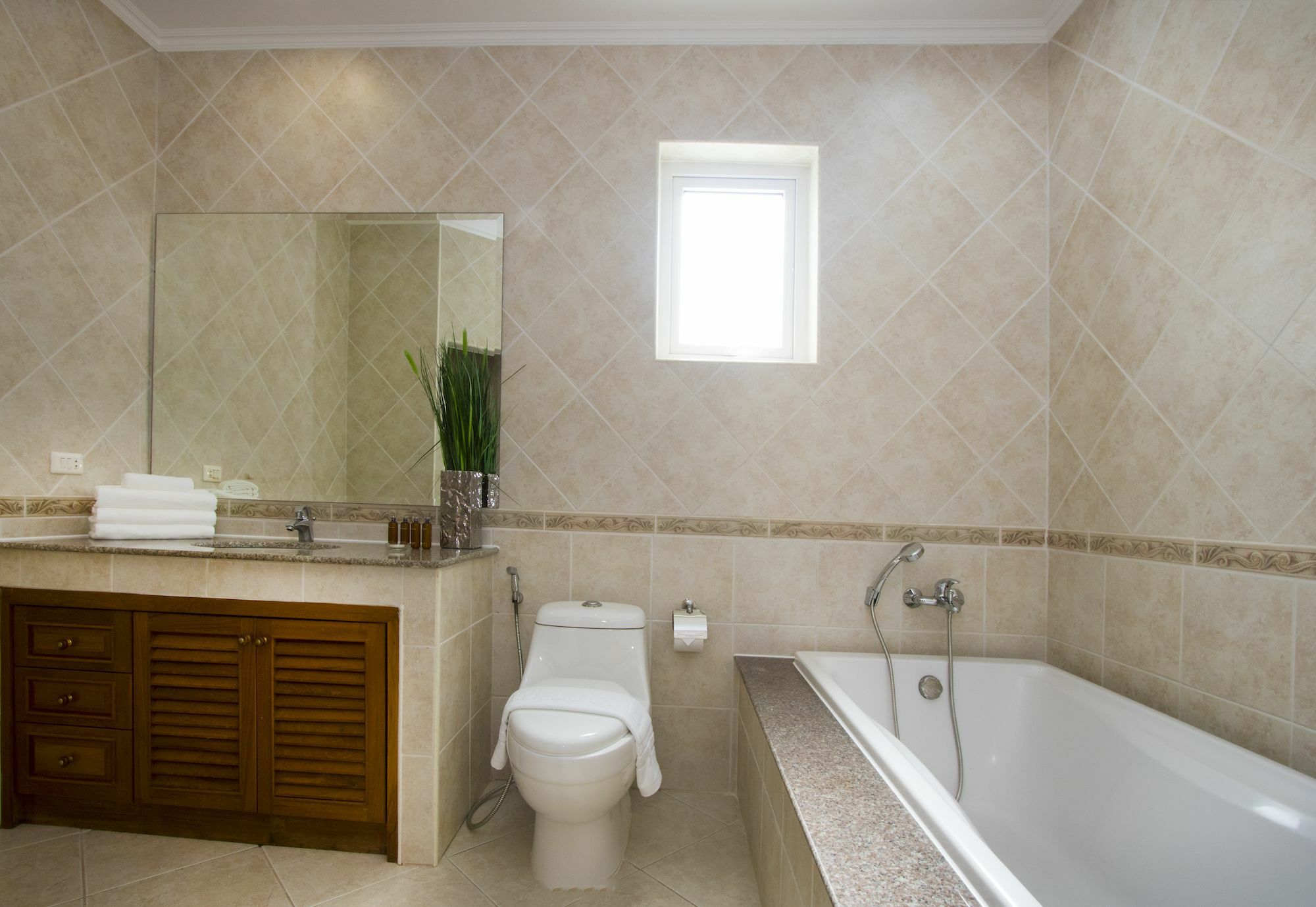 Majestic Cosy Apartment Pattaya
