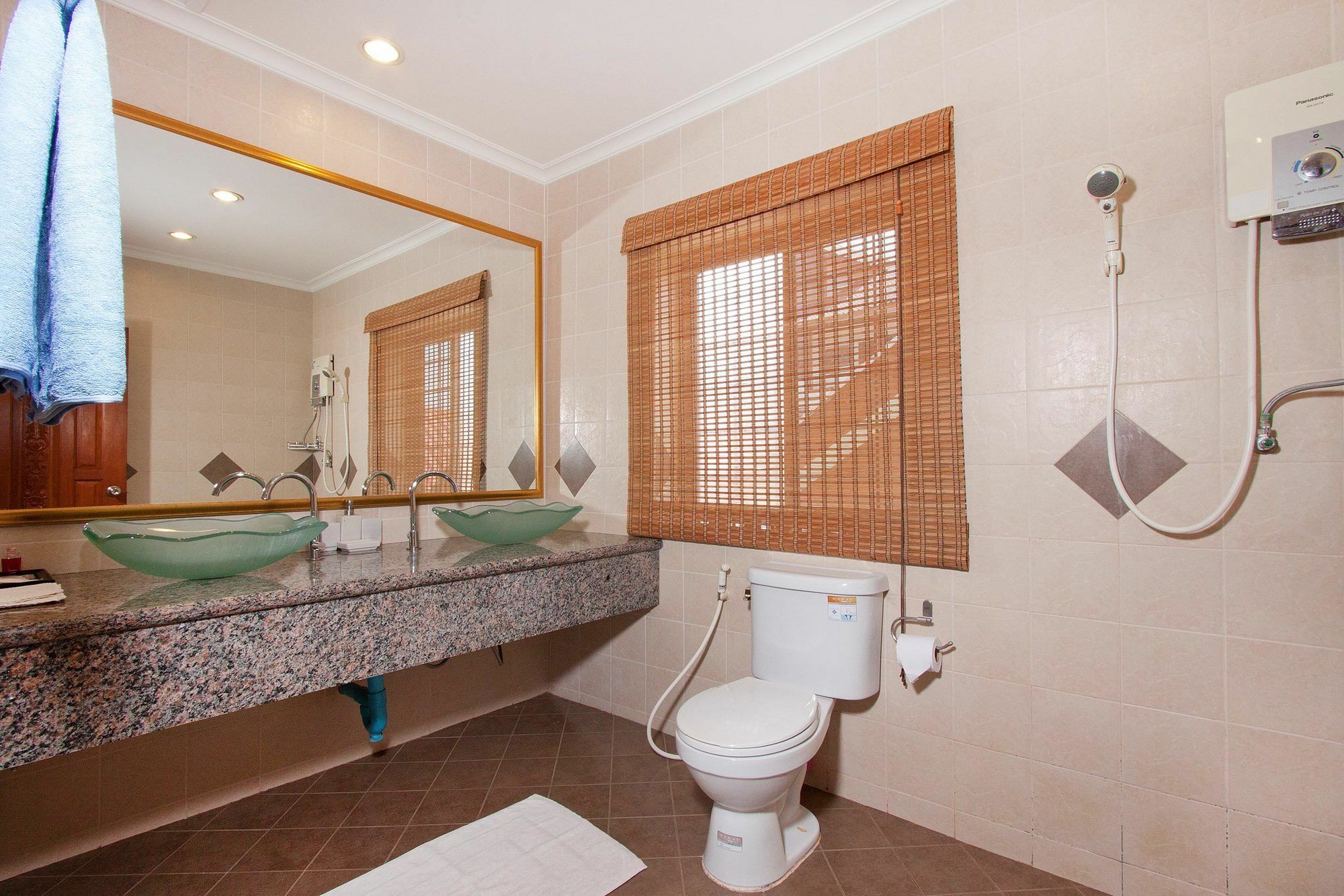 Villa Nai Mueang Klang *
