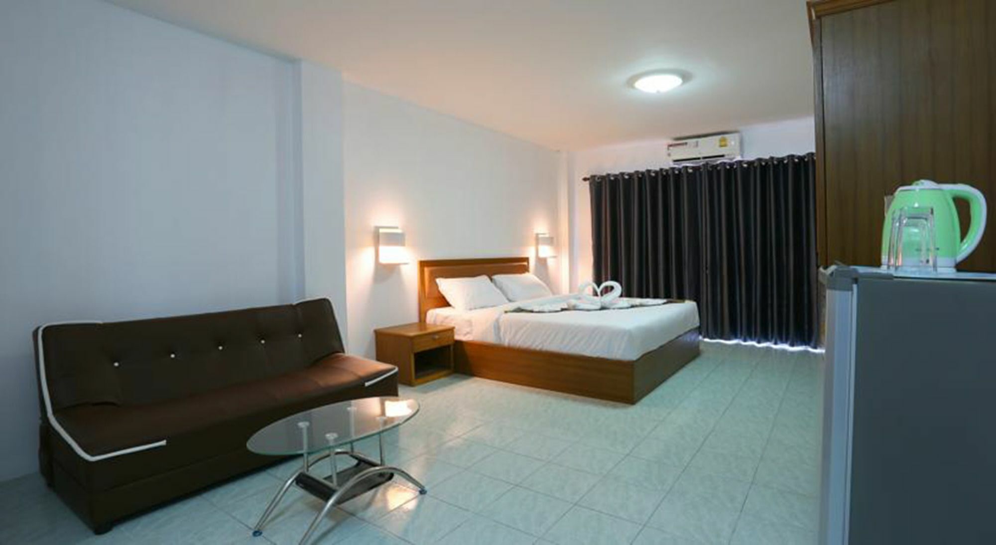Hotel Liya 3*