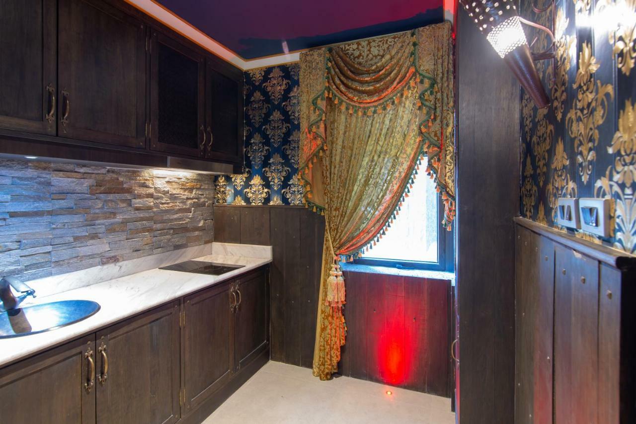 Castle Suites