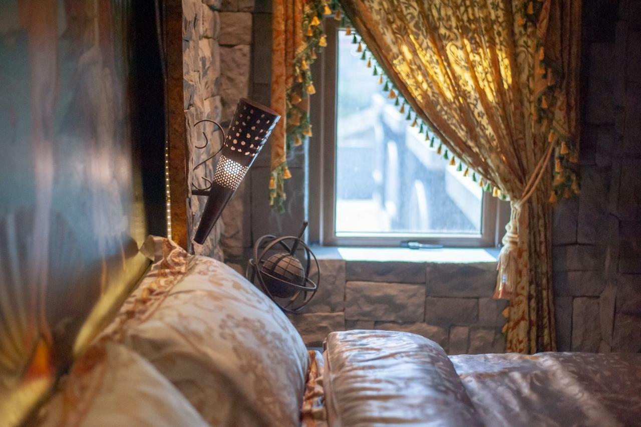 Castle Suites