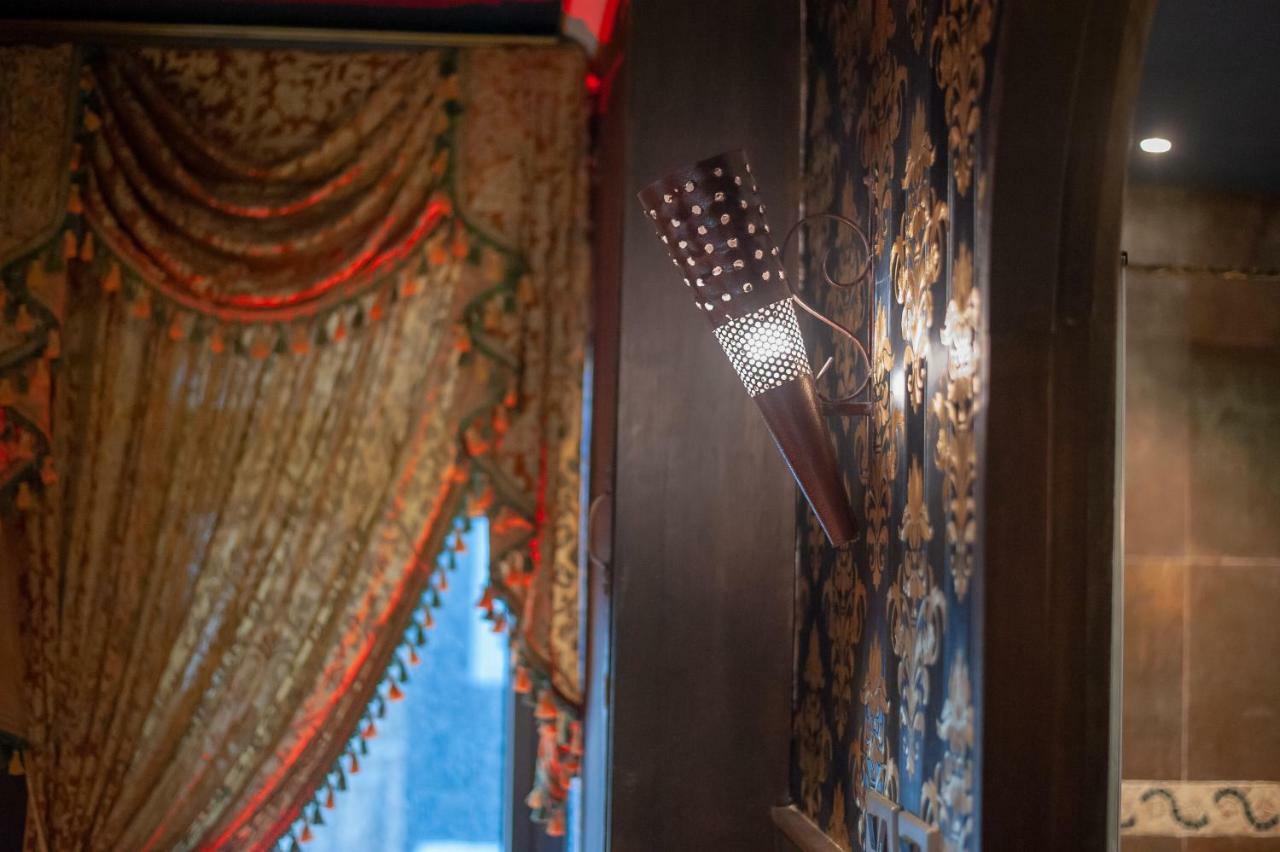 Castle Suites