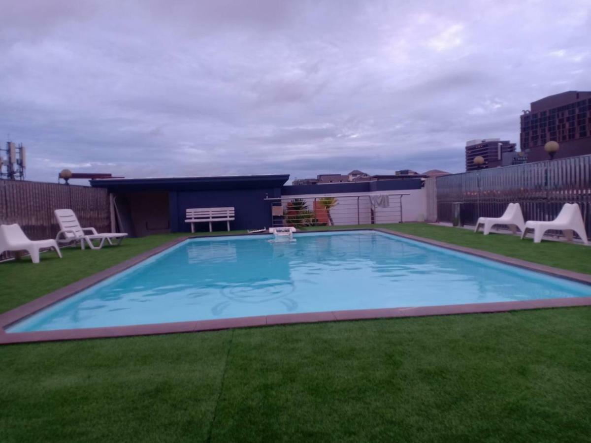 Hotel Embryo 4*