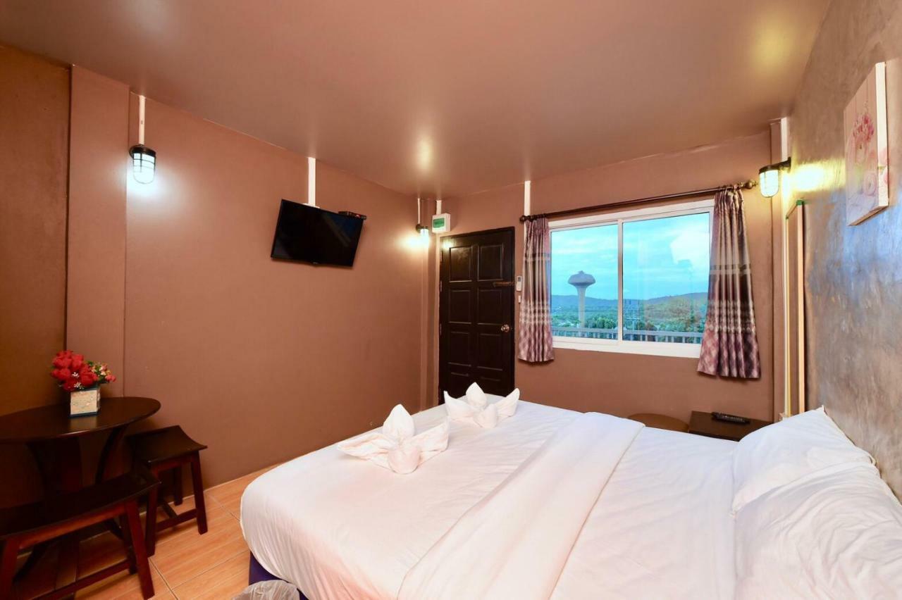 Phusandao Sattahip Resort *