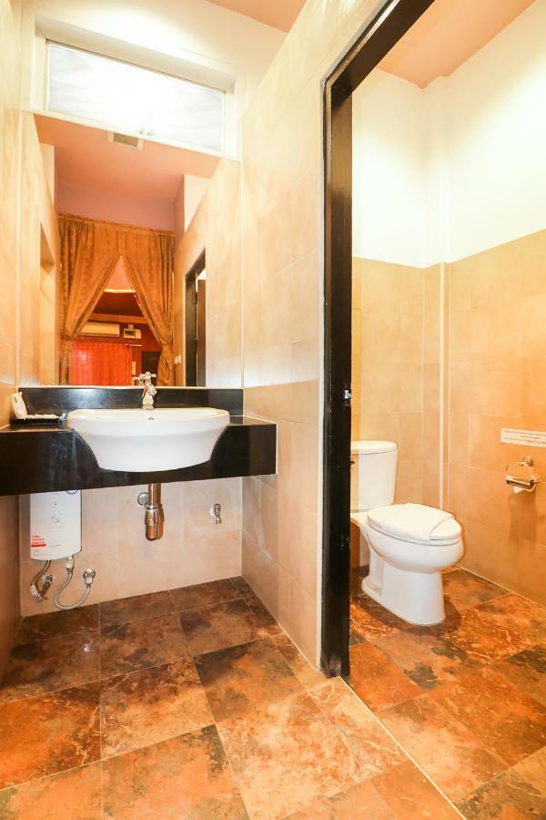 Oyo 245 Sweet Sense Jomtien Resort 3*