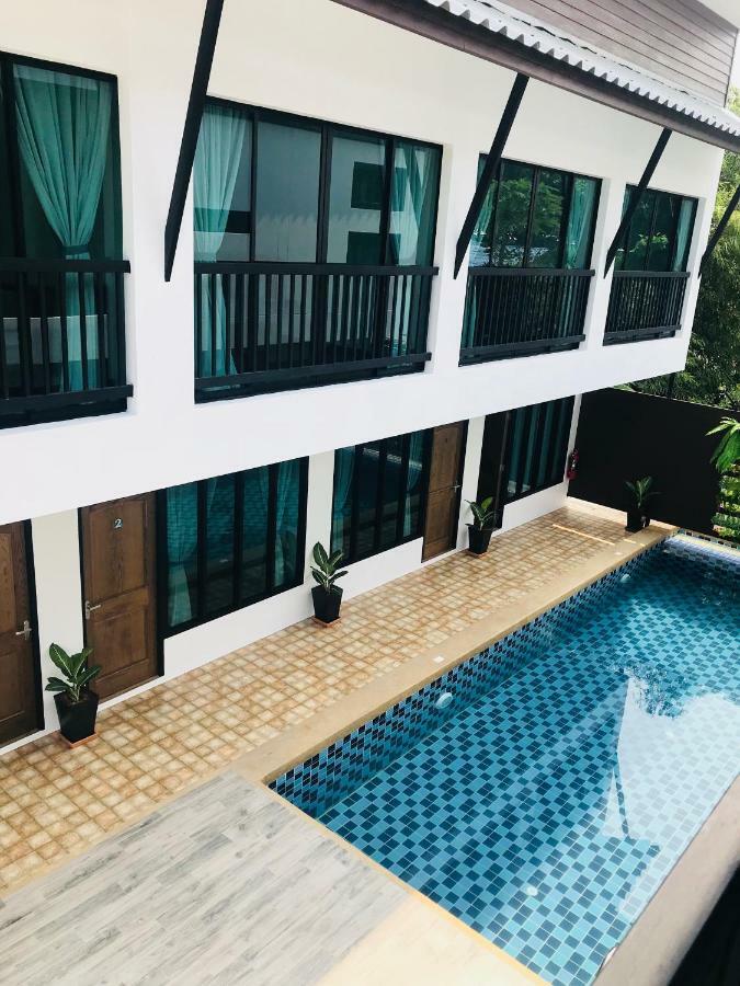 Villa Warm White