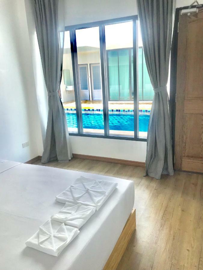 Villa Warm White *