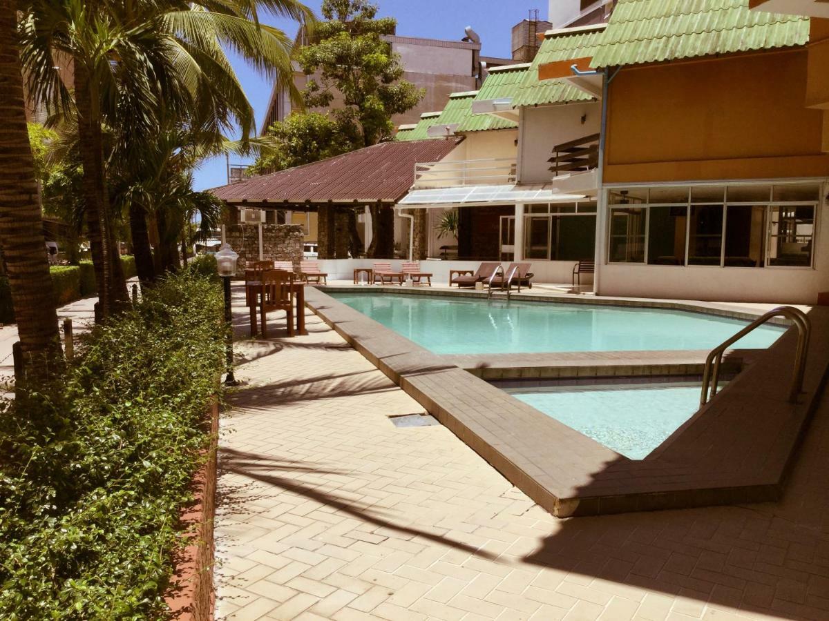 Hotel At Nine 2*