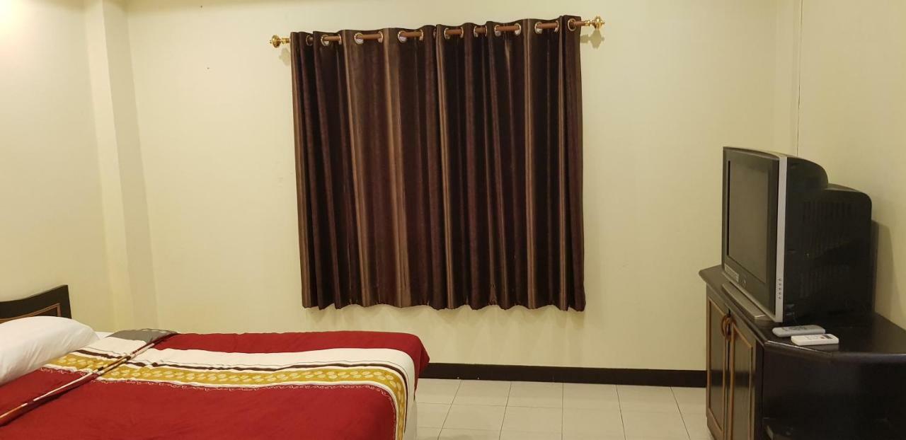 Parinya's Inn