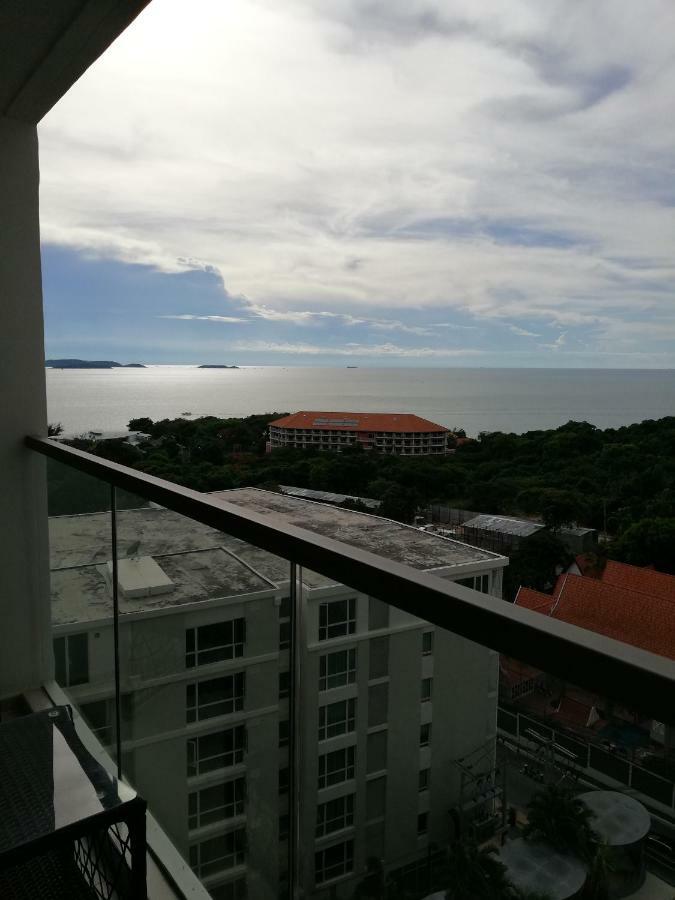 The Peak Towers Sea View Apartment *