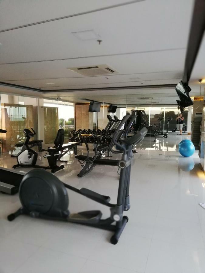 Apartment The Peak Towers Sea View Pattaya