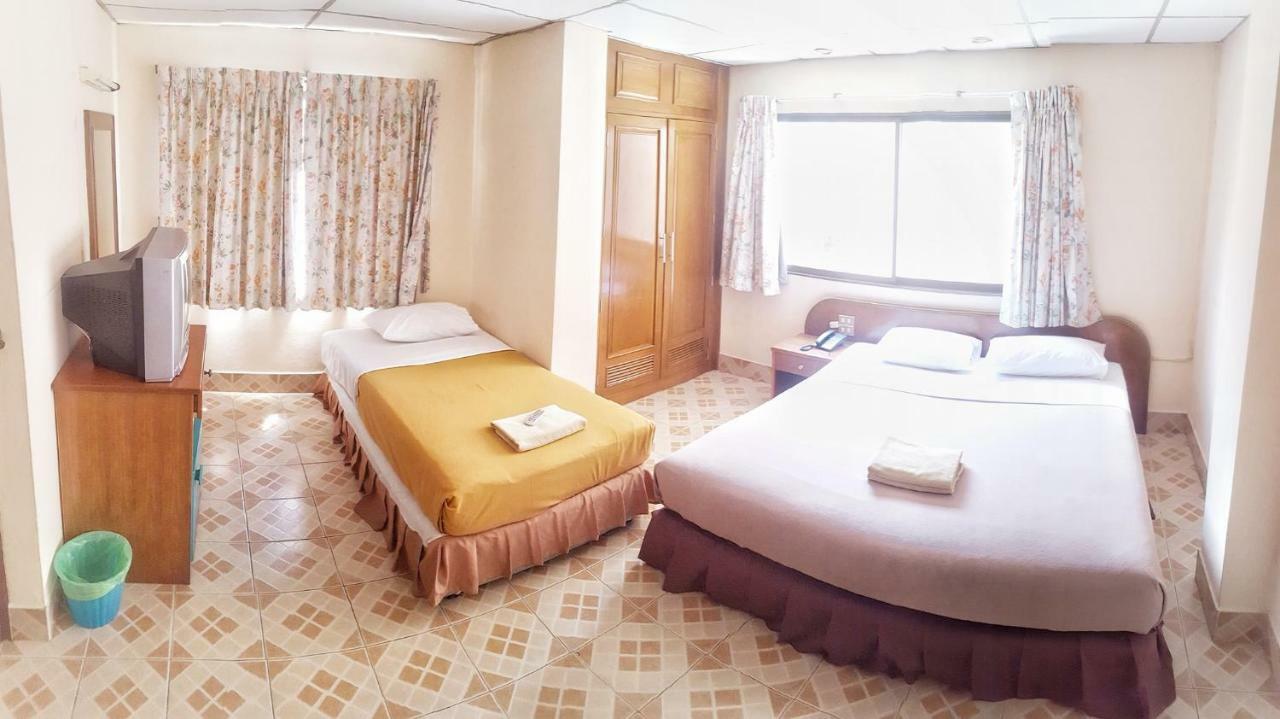 Thai 2* Pattaya