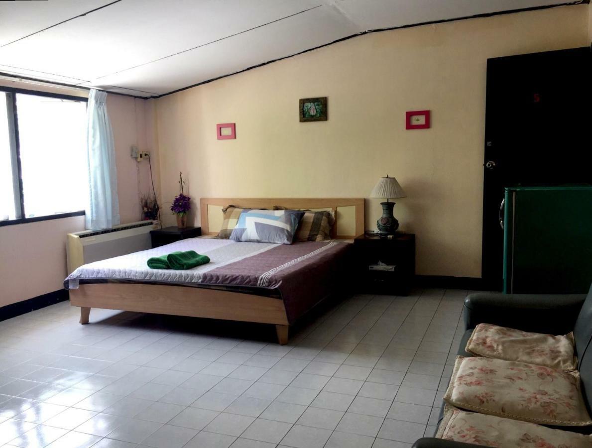 Mallika Homestay *