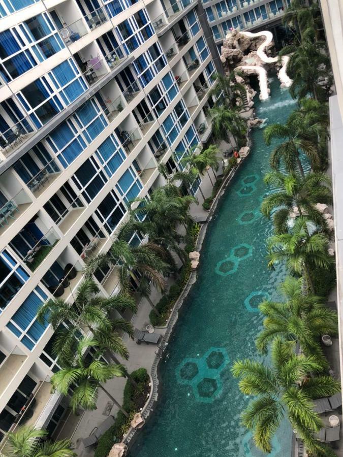 Centara Avenue A B C Apartment