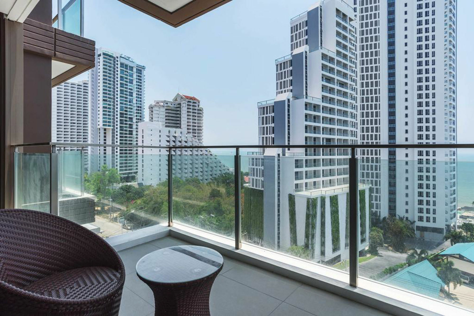 Apartment Baan Plai Haad @