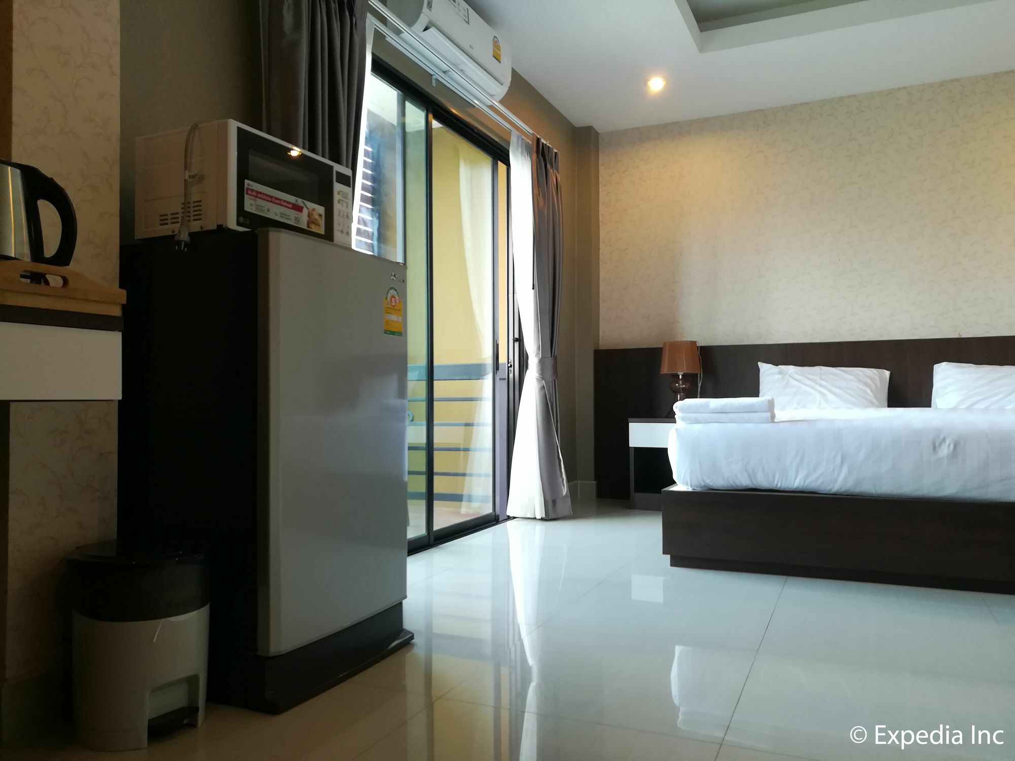 Hotel The Leader's Pattaya