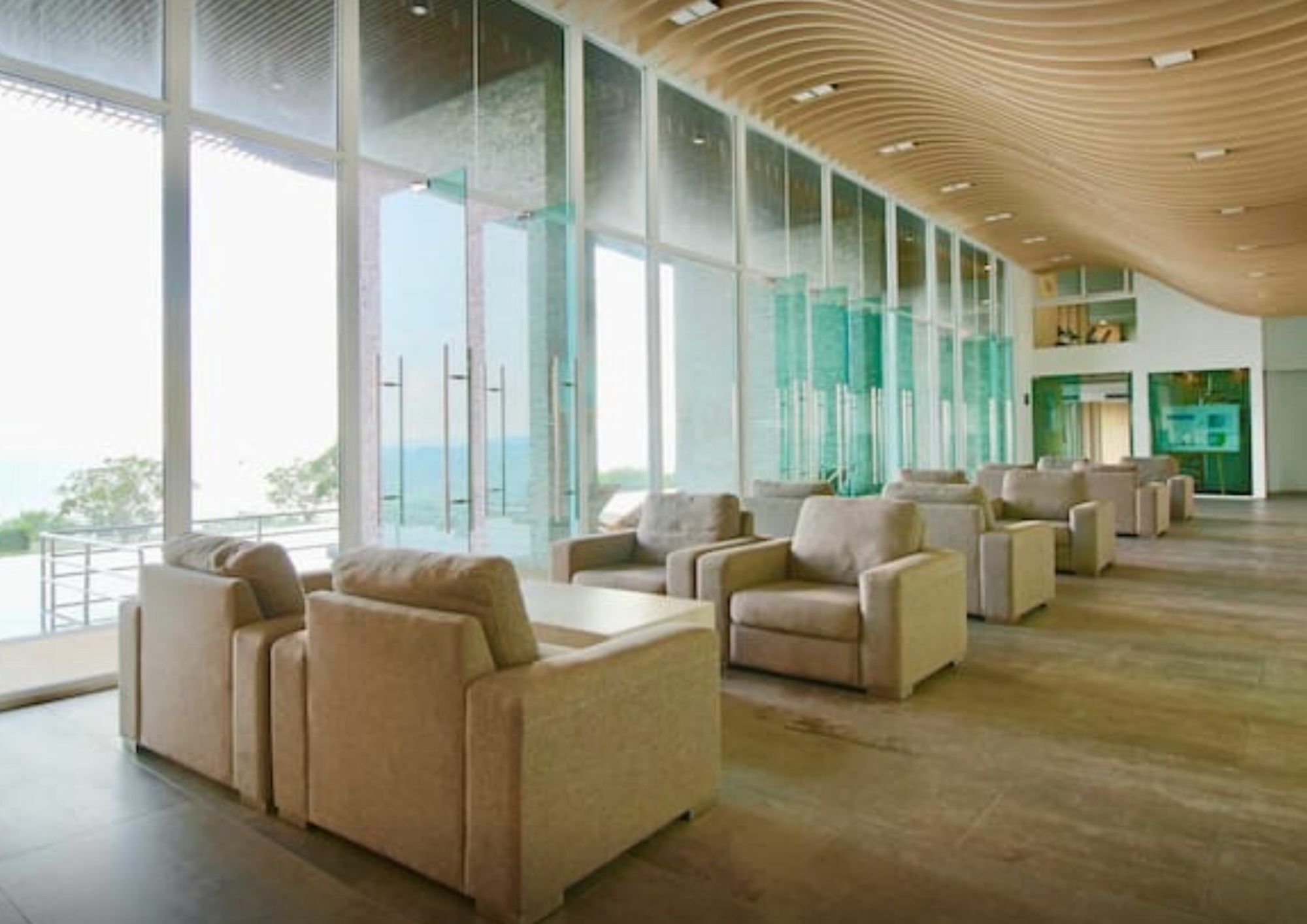 Cetus Beachfront Pattaya