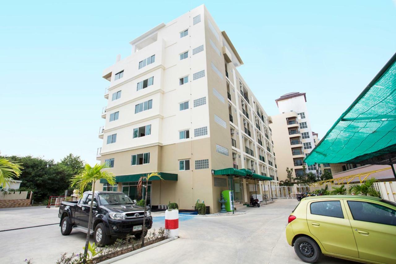 1 Pattaya