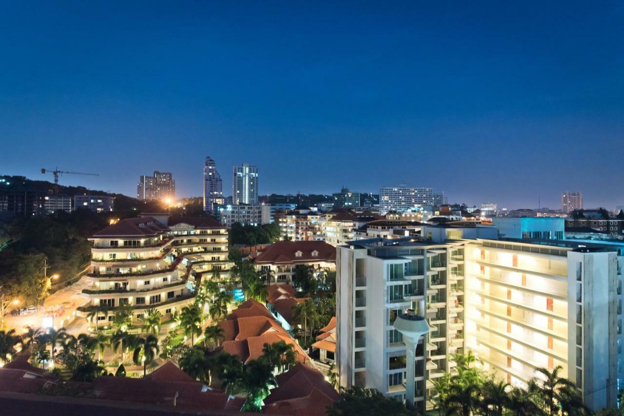 Hill & Sea View In Peak Tower Apartment Pattaya
