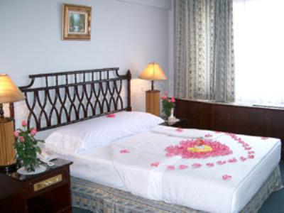 Island View Hotel 3*