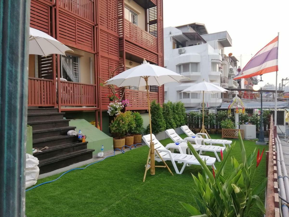Montana Court Apartamento *