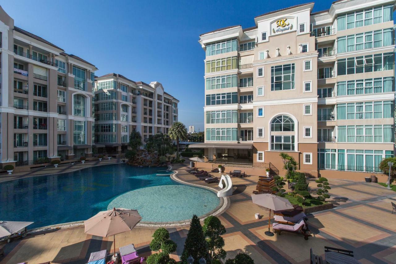 Beautiful D6 Apartment