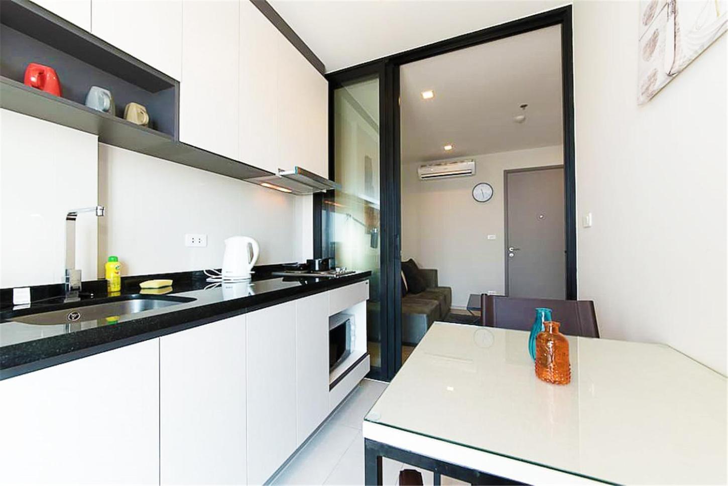 Center Seascape Apartment *