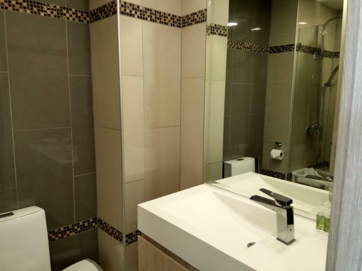 Studio, Laguna Bay 2, Pratumnak, For Rent *