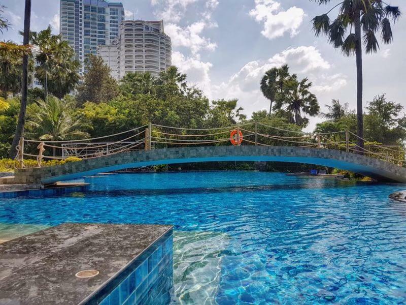 Private Luxury Apartment Pattaya