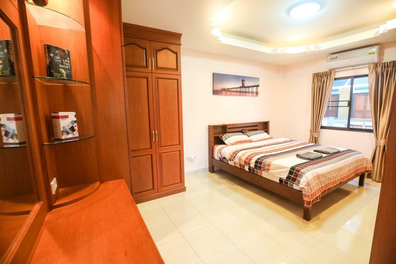 Marin House Homestay *