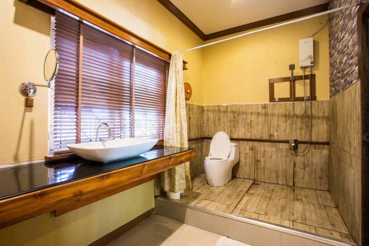Guest house Heaven Hill Pool 3*