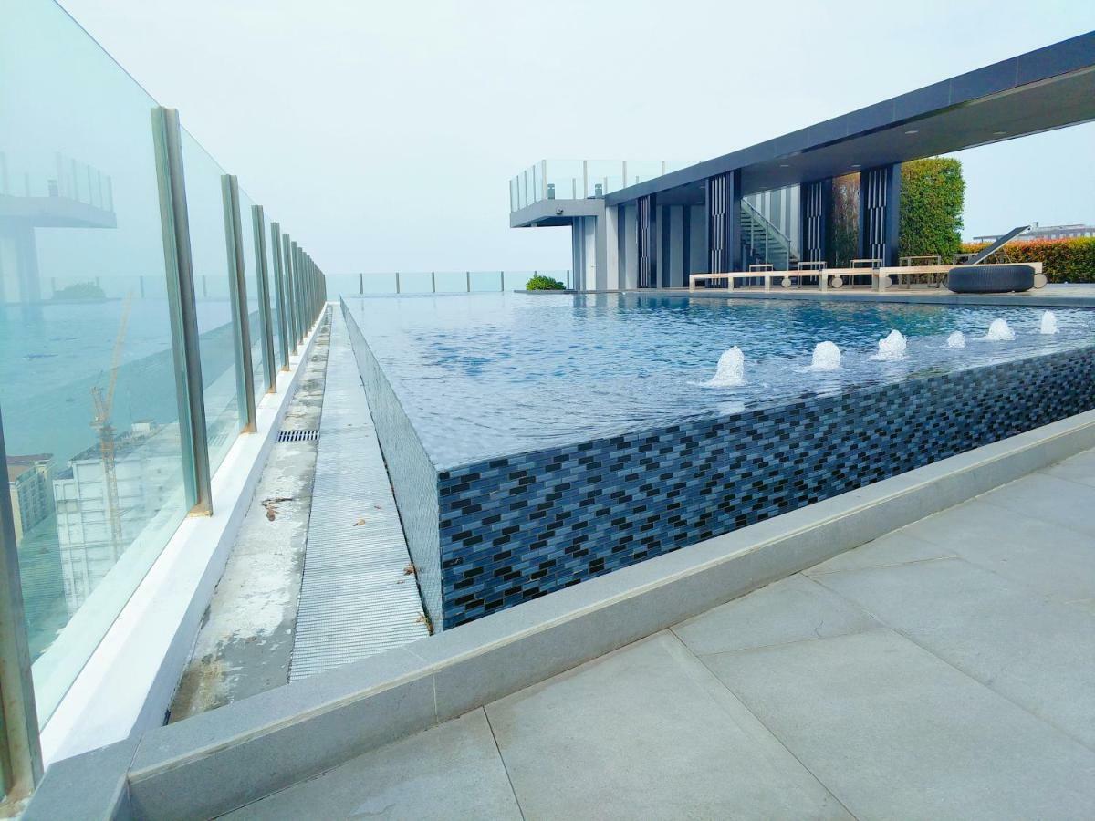 The Base 芭提雅基地公寓 * Pattaya